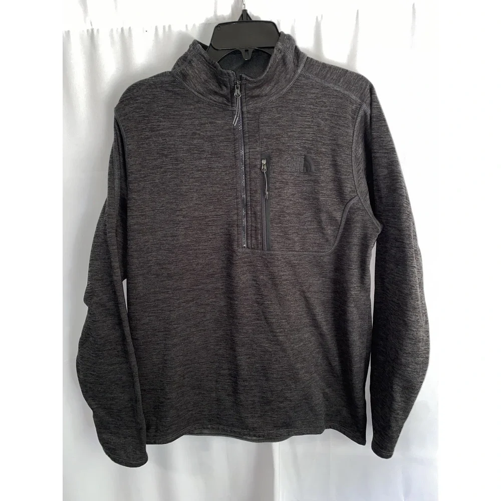 The North Face Mens 1/2 Zip Pullover Jacket‎ Medium